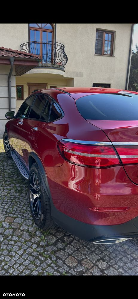 Mercedes-Benz GLC - 32