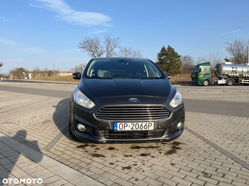 Ford S-Max 2.0 TDCi Titanium PowerShift - 8