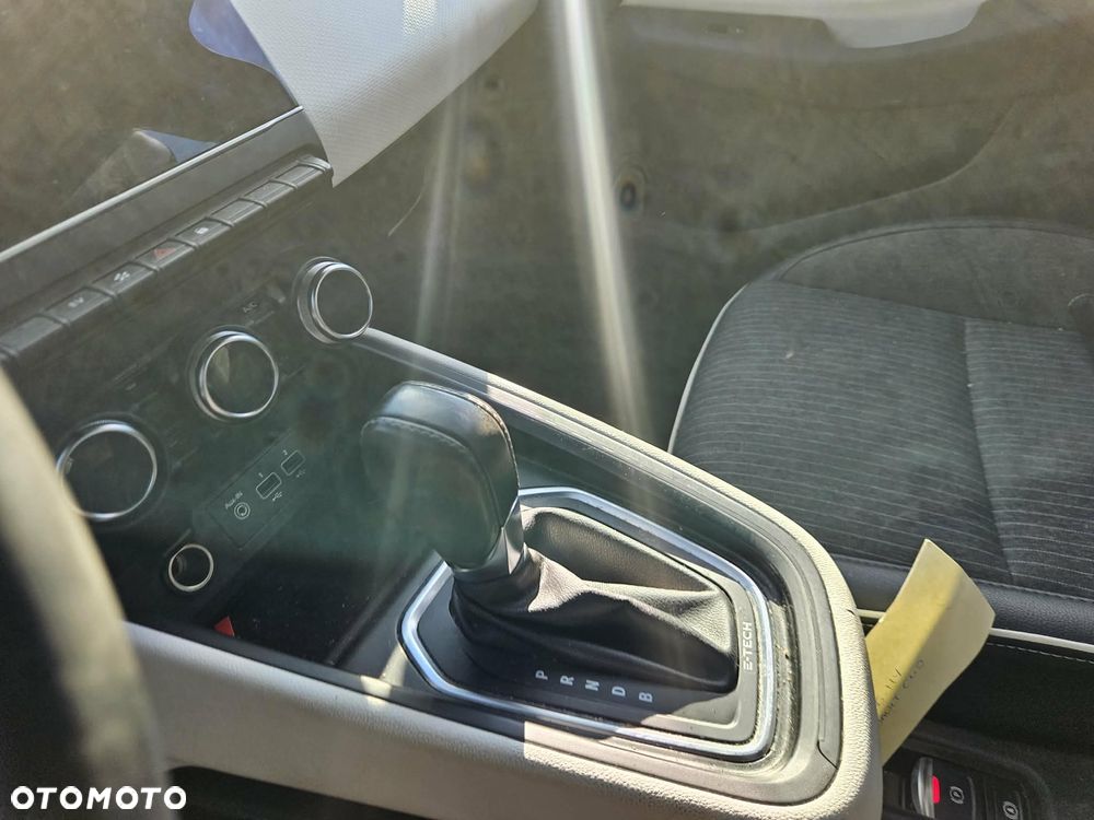 Renault Clio E-TECH 140 EXPERIENCE - 10