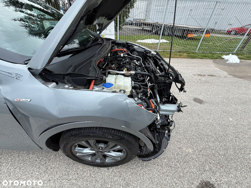 Ford Kuga 2.5 Duratec PHEV ST-LINE X - 21