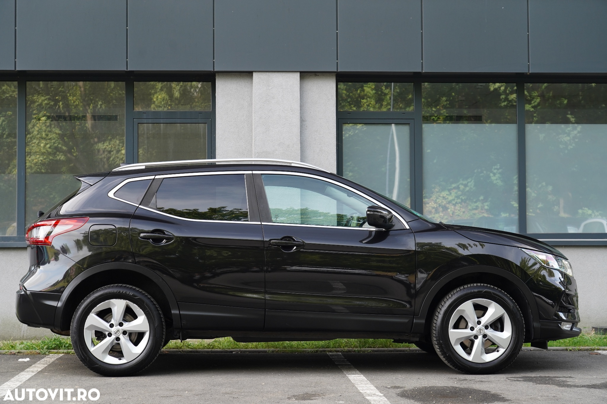 Nissan Qashqai 1.5 DCI N-CONNECTA - 14