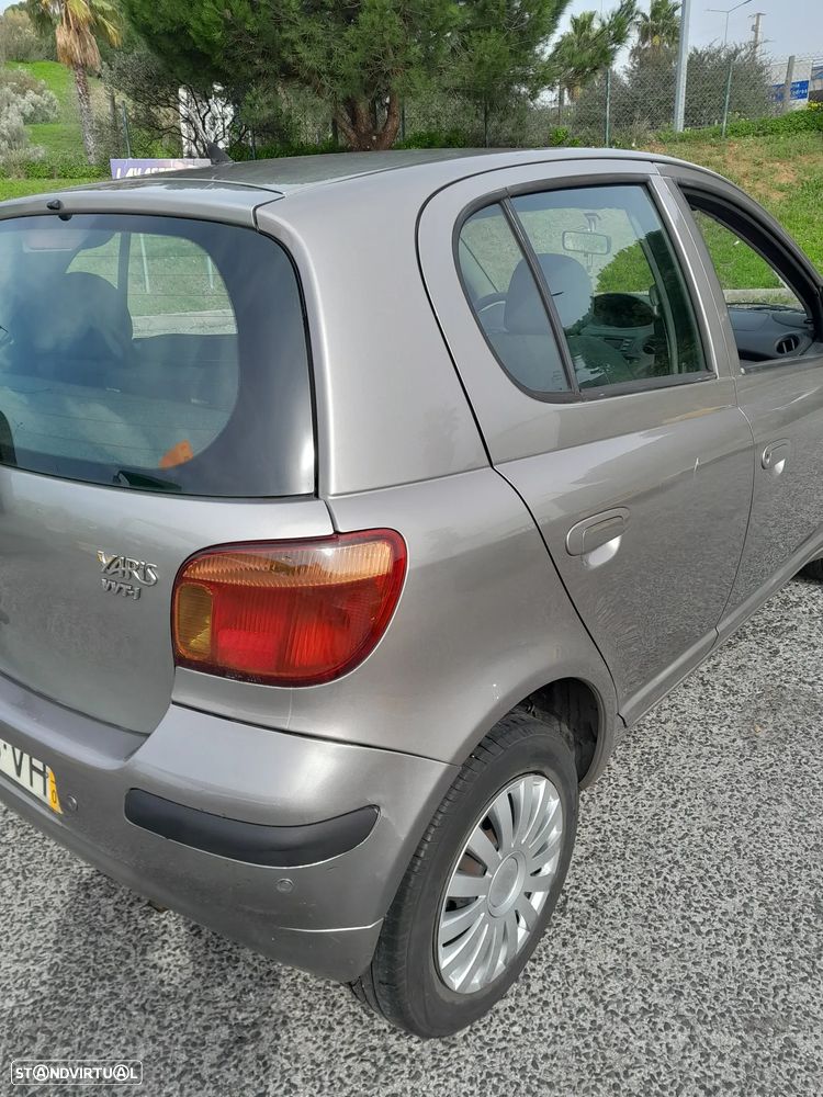 Toyota Yaris 1.0 Sol MMT TA - 4