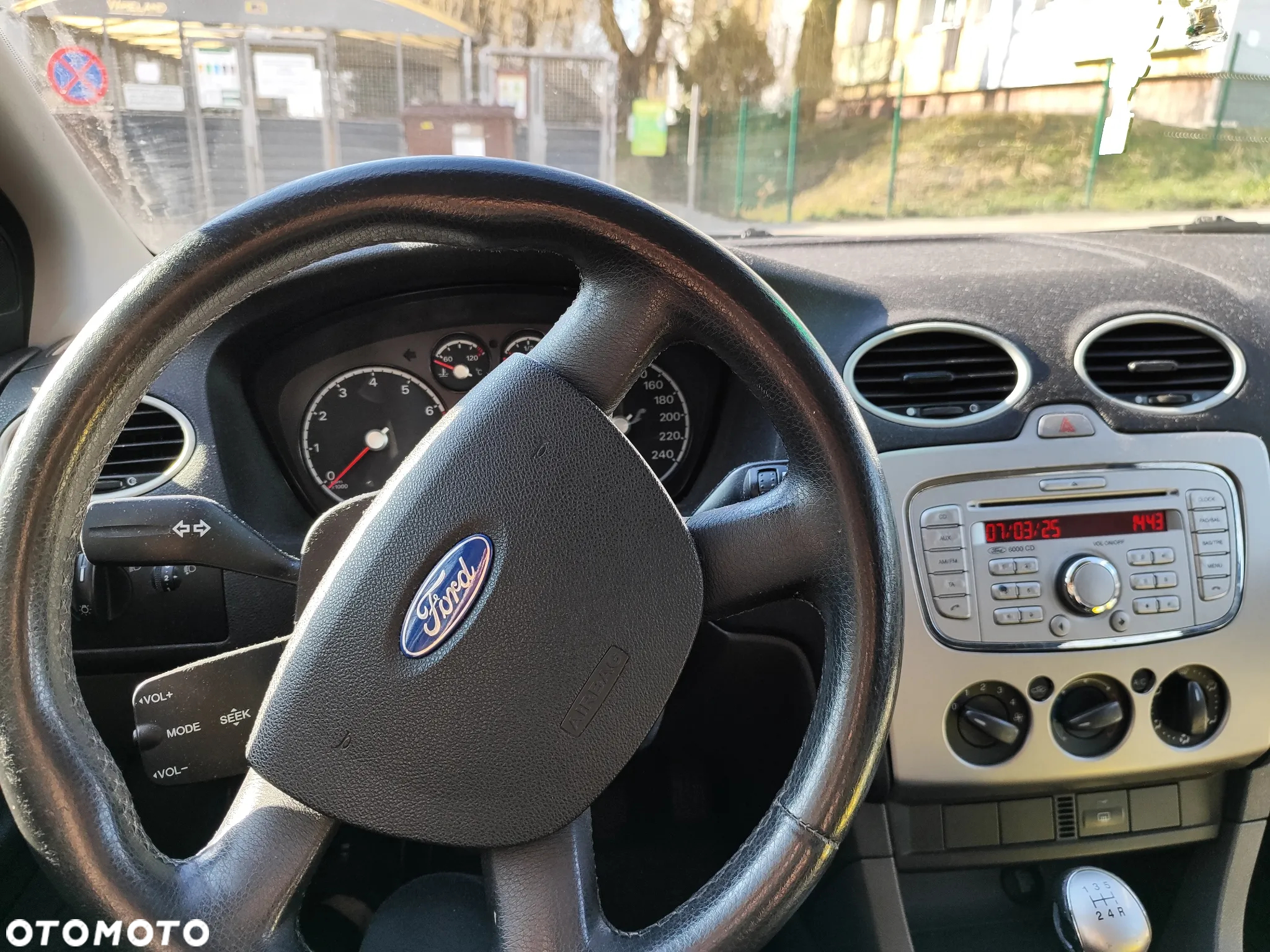 Ford Focus - 9