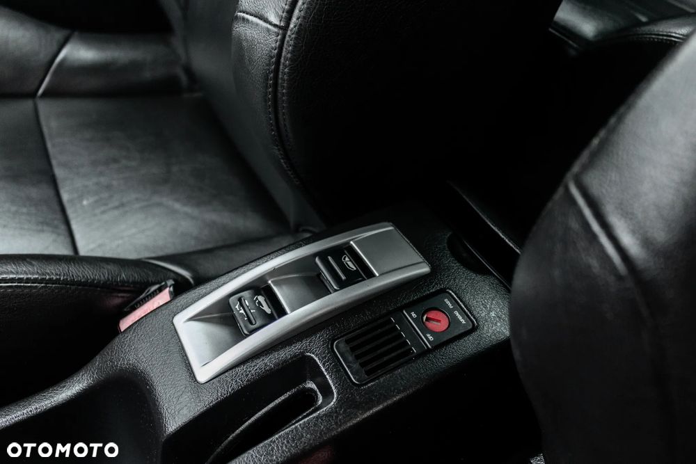 Peugeot 307 CC 1.6 Intense - 24