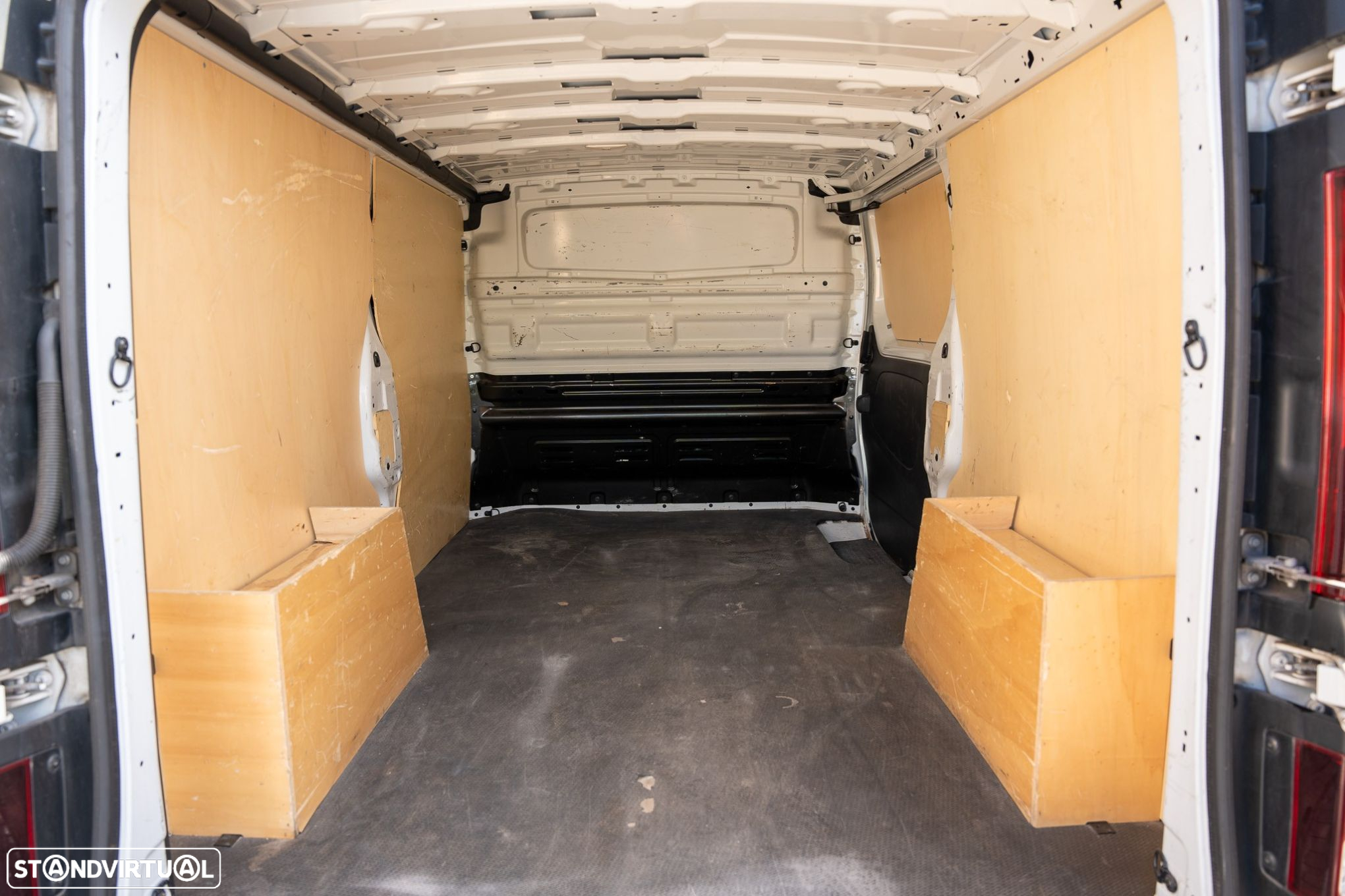 Renault Trafic 2.0 dCi L2H1 3T Grand Confort - 13