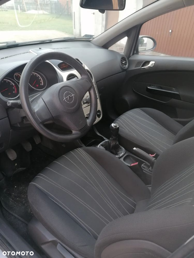Opel Corsa 1.2 16V - 2