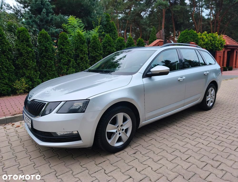 Skoda Octavia 1.6 TDI Ambition - 2