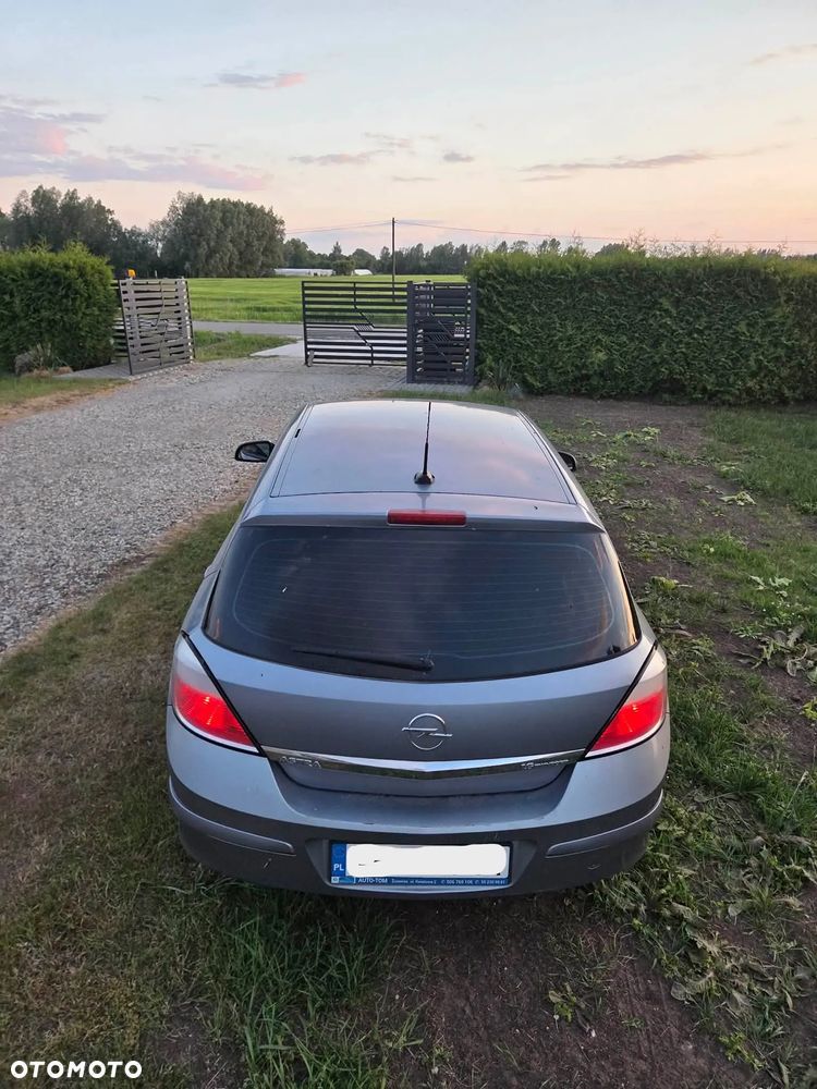 Opel Astra 1.6 Sport - 7
