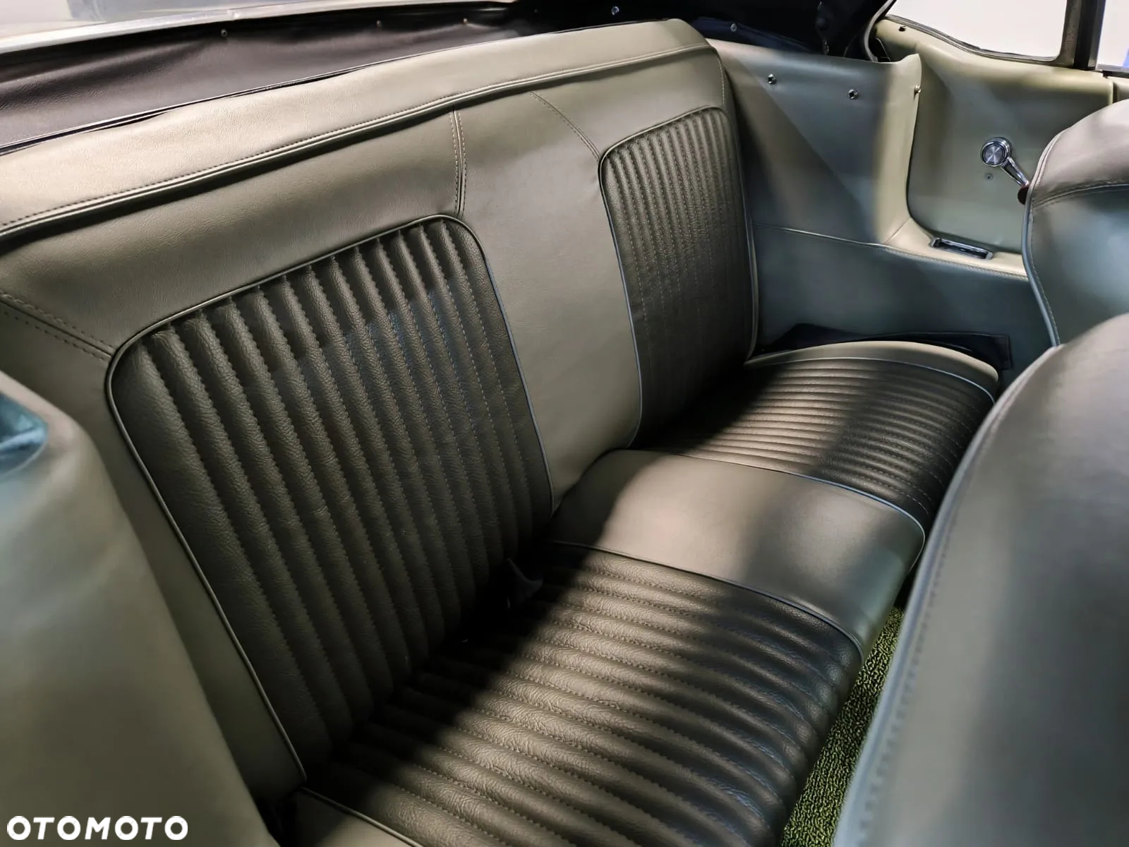 Ford Mustang - 10