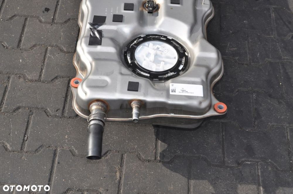 BMW G20 330e 2.0 ZBIORNIK PALIWA BAK POMPA 19R - 2