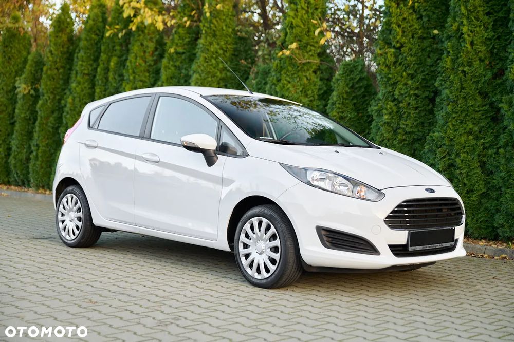 Ford Fiesta - 2