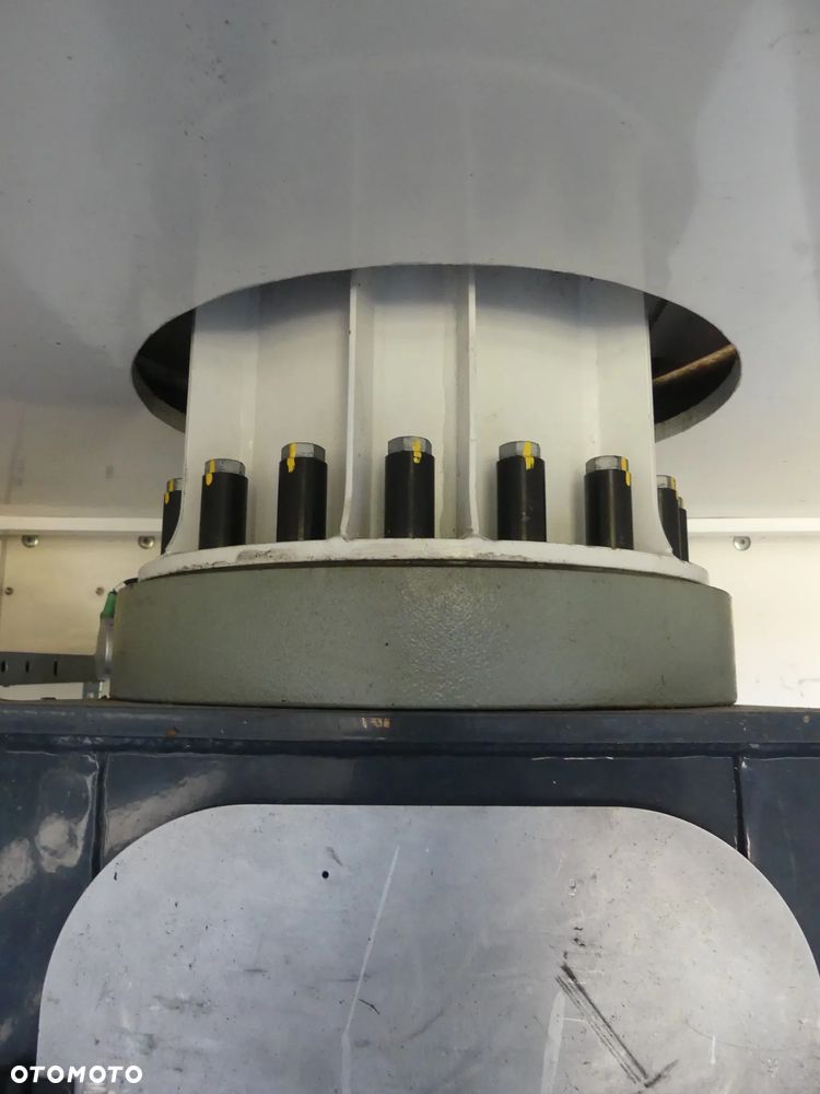 Iveco DAILY 72-180 / ZWYŻKA 17.4m / PODNOŚNIK KOSZOWY / - 23