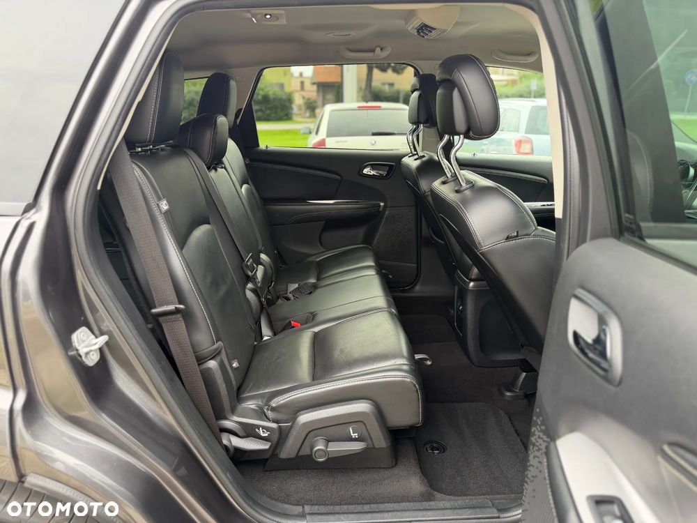 Fiat Freemont 3.6 V6 Lounge - 14