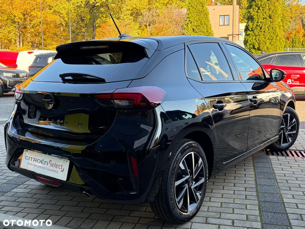 Opel Corsa 1.2 GS S&S - 10