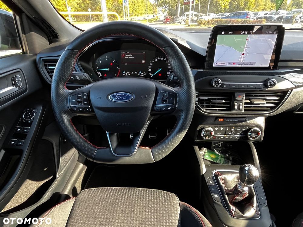 Ford Focus 2.0 EcoBlue ST-Line - 8