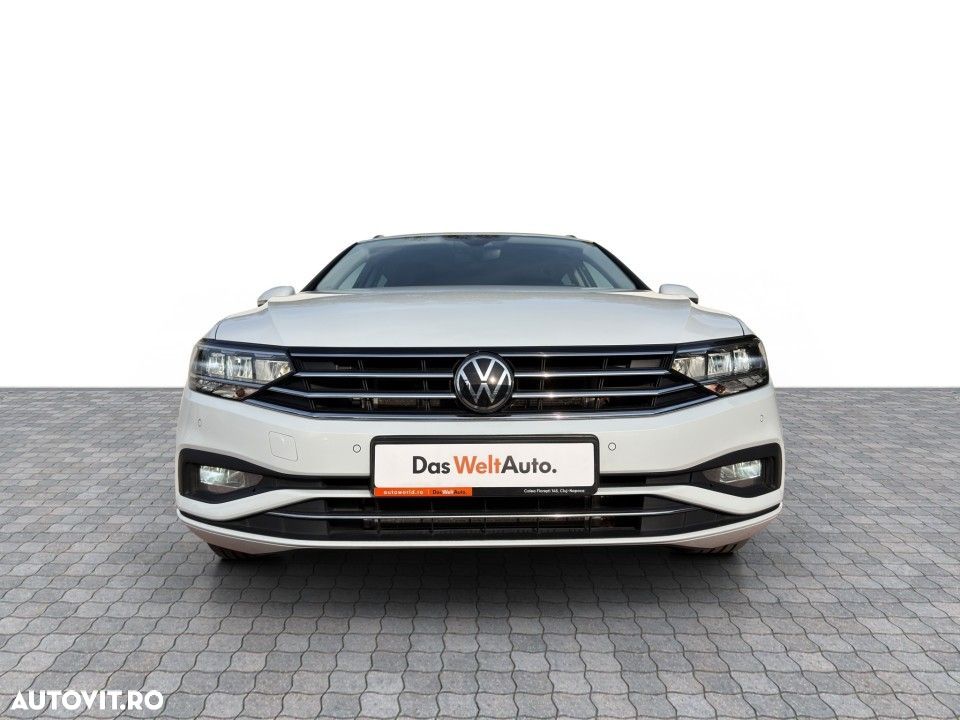 Volkswagen Passat - 9