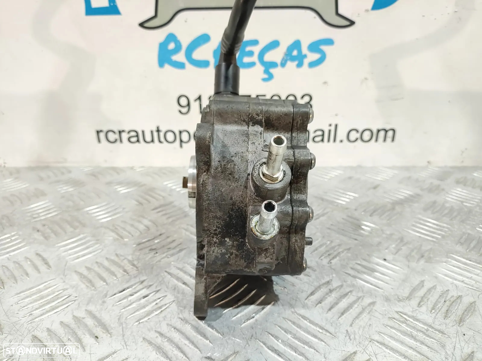 Bomba de alta pressão/depressor de travagem Bosch Volkswagen Audi A3 8P - 3