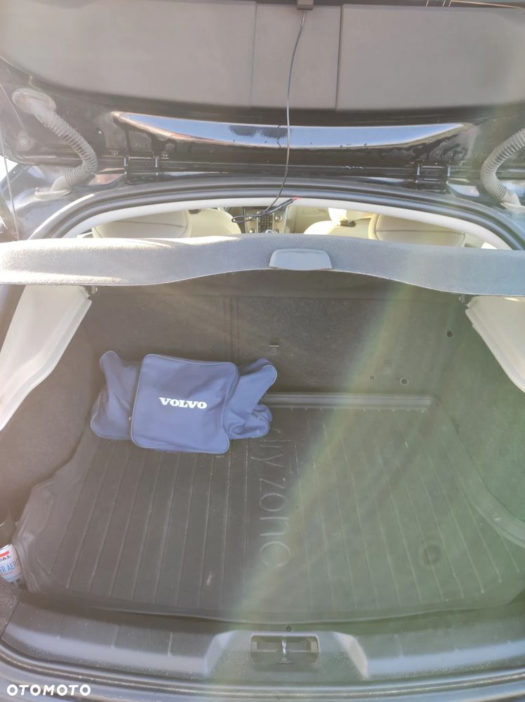 Volvo V40 T3 Summum - 6