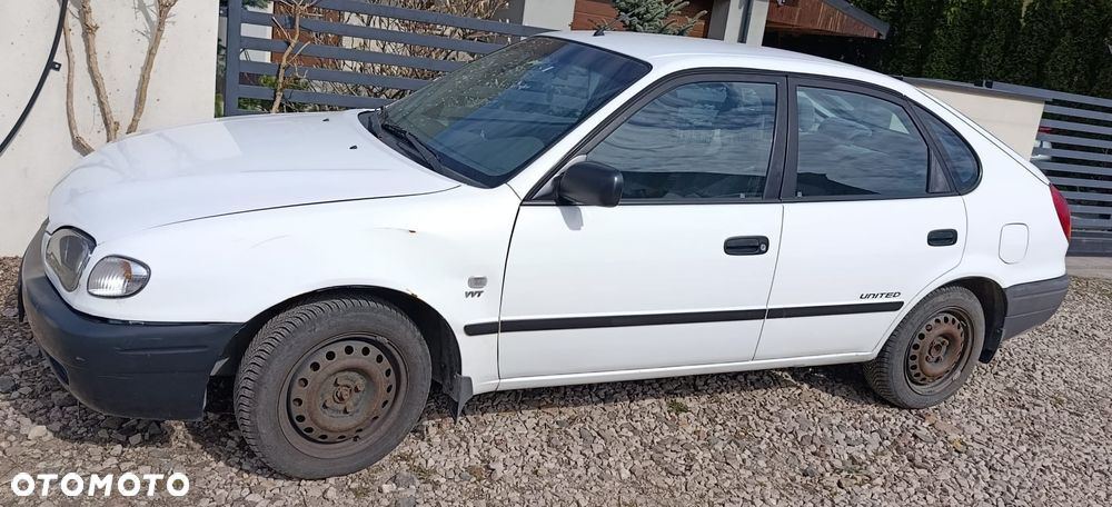 Toyota Corolla 1.4 Terra1 - 2