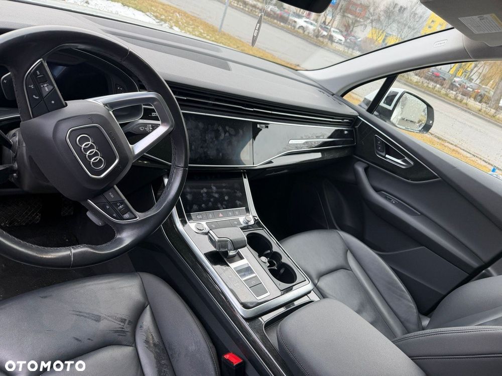 Audi Q7 - 16