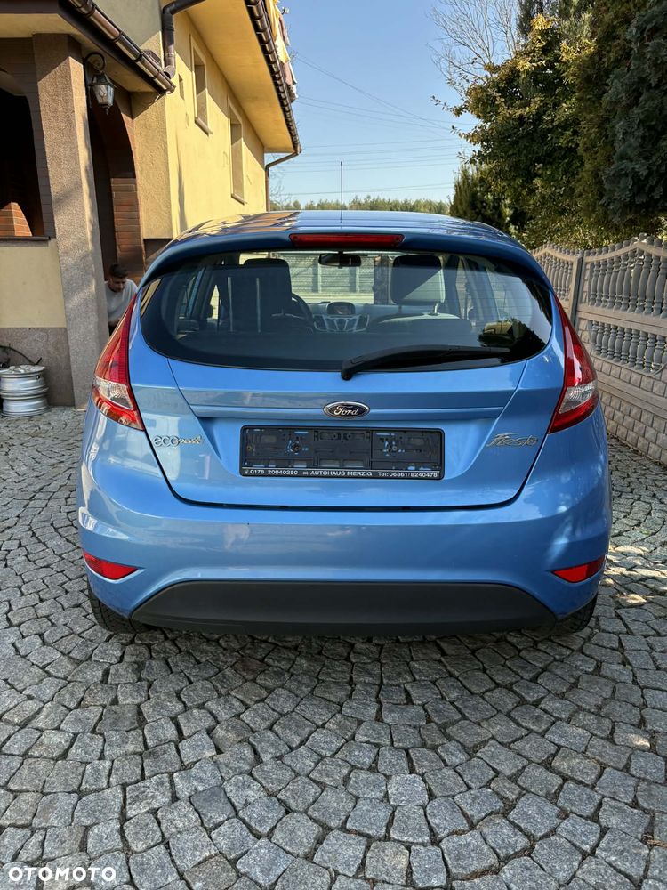Ford Fiesta - 8