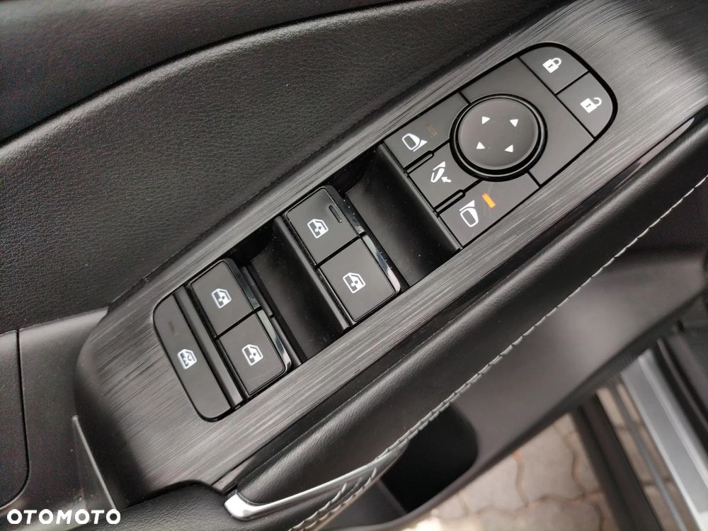 Nissan Qashqai - 17