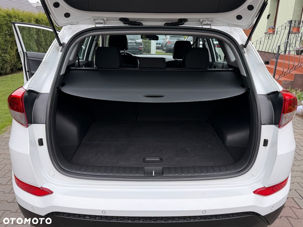 Hyundai Tucson 1.6 GDI BlueDrive Style 2WD - 26