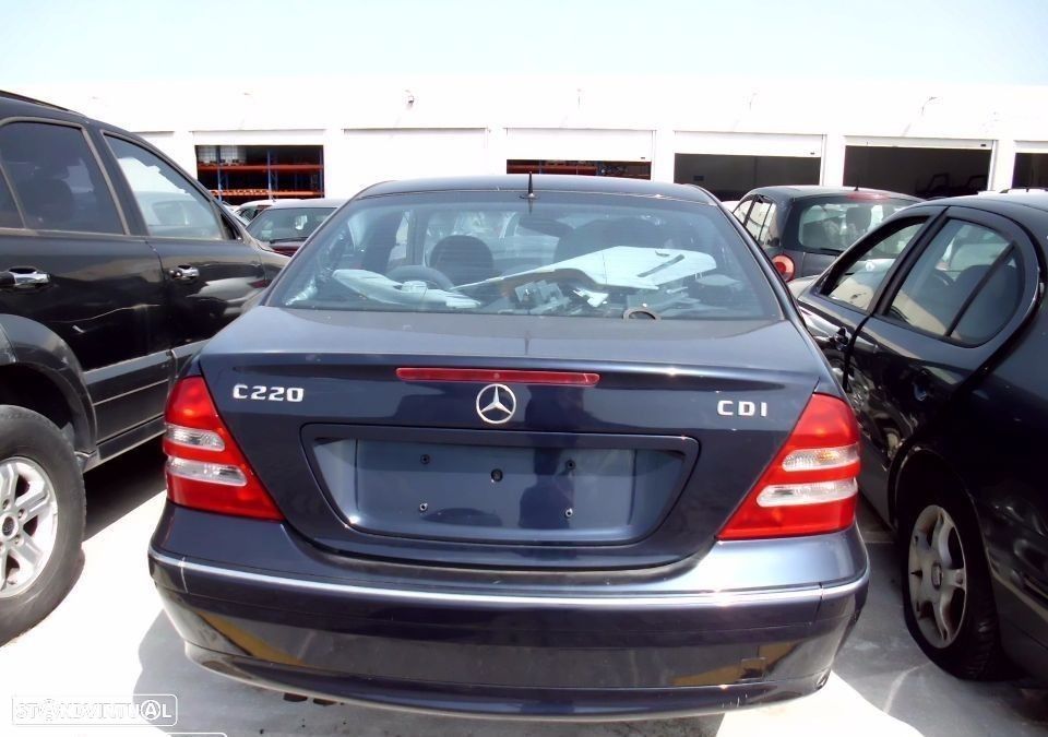 Peças Mercedes-Benz Class C(W203) 2000 a 2007 - 32