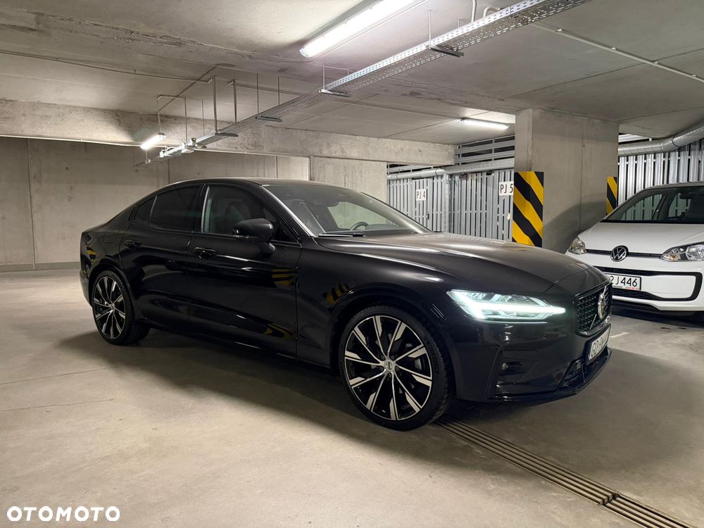 Volvo S60 B4 B Plus Dark - 3