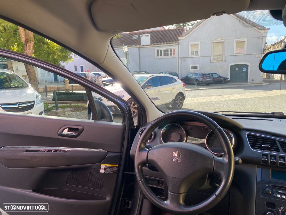 Peugeot 3008 1.6 HDi Active - 28