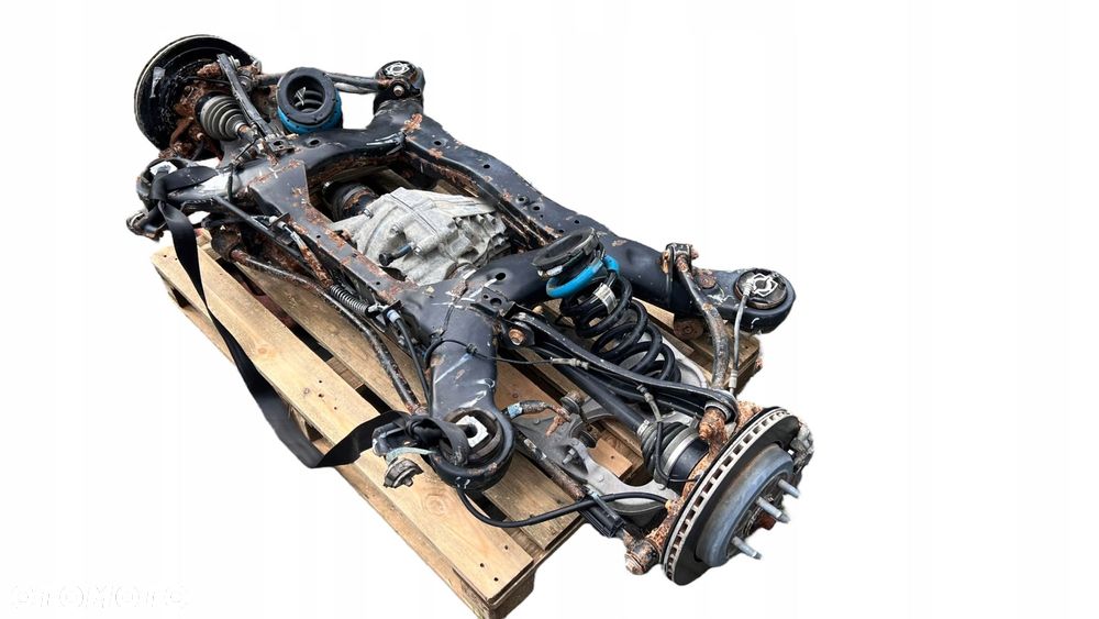 ZAWIESZENIE TYLNE KOMPLETNE WÓZEK WAHACZ DYFER GRAND CHEROKEE WK2 3.0 CRD