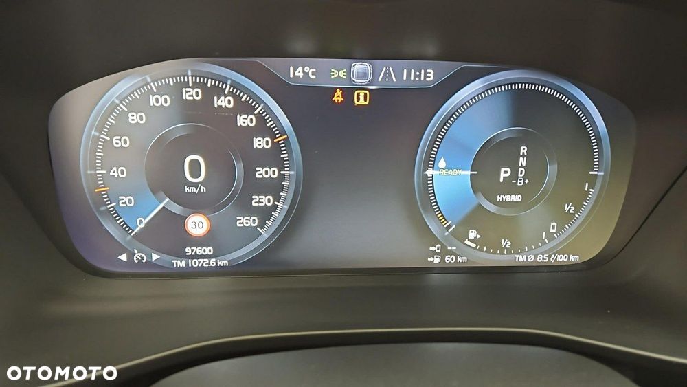 Volvo XC 40 T5 Plug-In Hybrid R-Design - 13