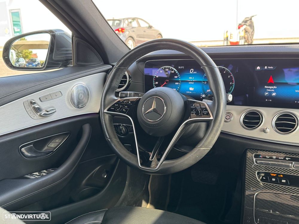 Mercedes-Benz E 300 de Avantgarde 4Matic - 23