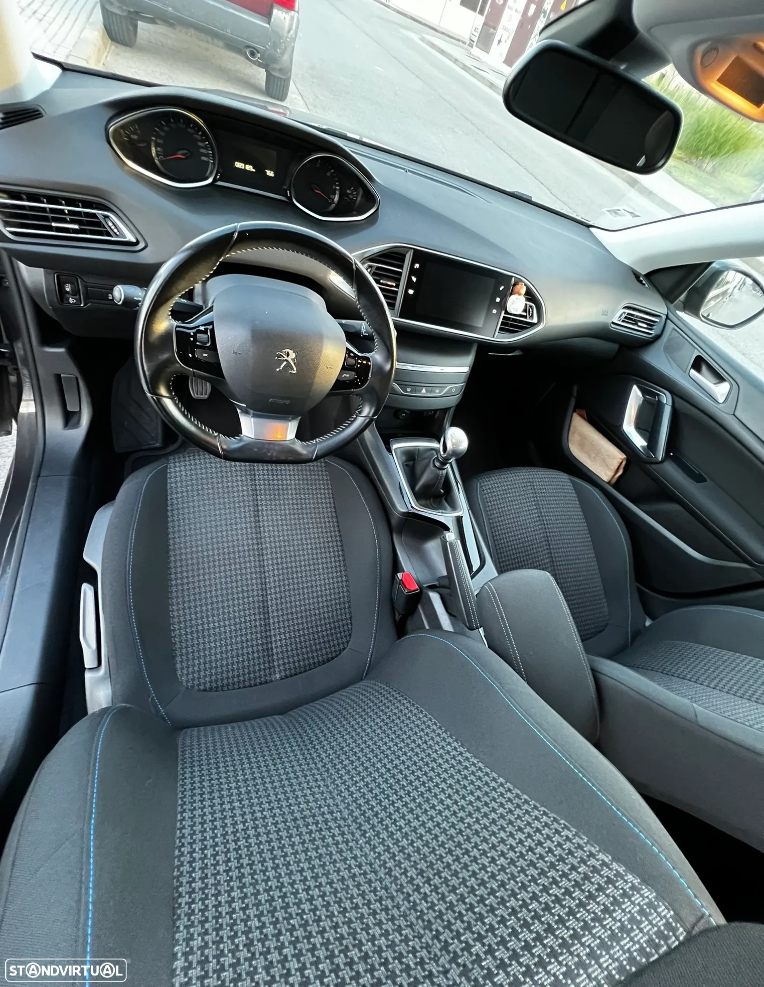 Peugeot 308 SW 1.5 BlueHDi Style - 11
