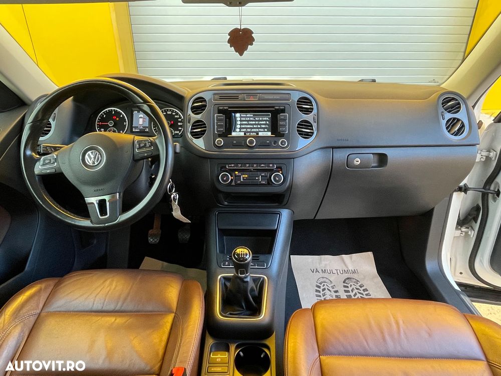 Volkswagen Tiguan 2.0 TDI DPF Sport & Style - 10