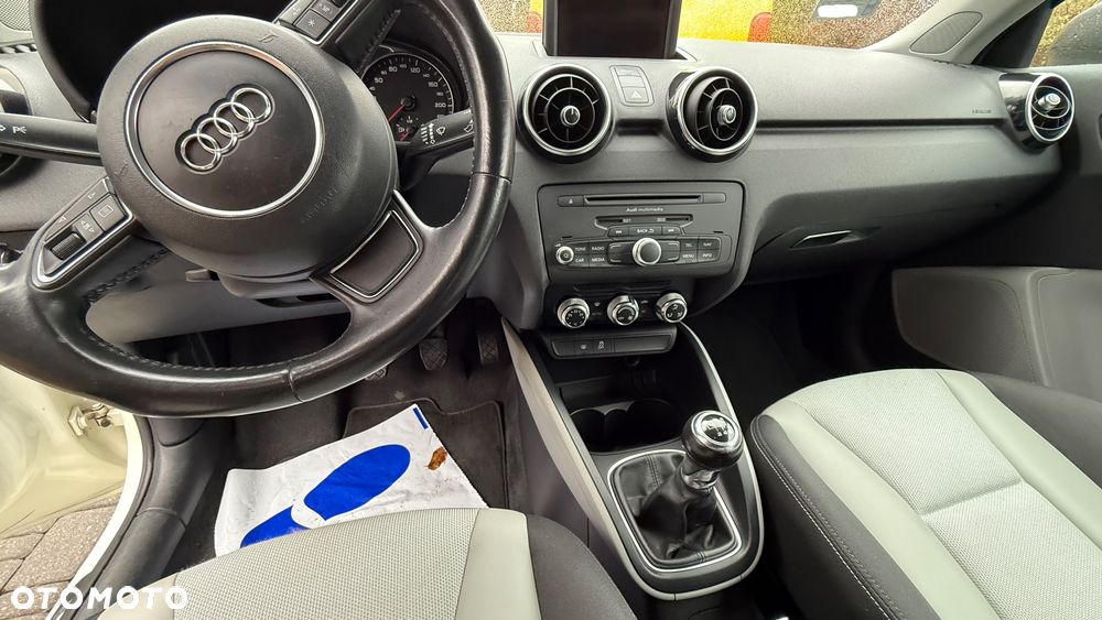 Audi A1 3-drzwiowe 2.0 TDI Ambition - 4
