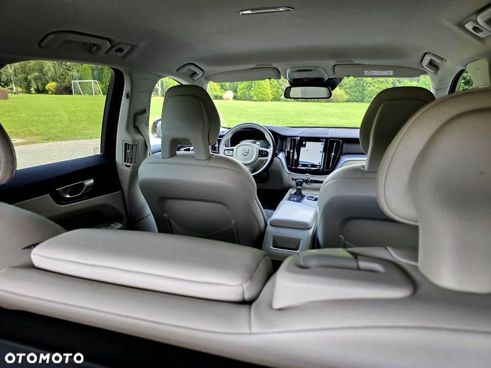 Volvo XC 60 - 39