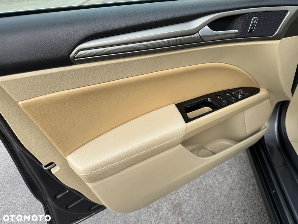 Ford Mondeo 2.0 TDCi Silver X - 14