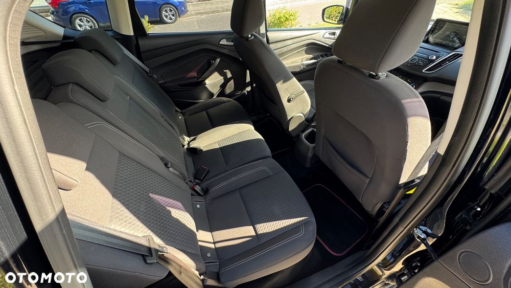 Ford C-MAX 1.5 TDCi Start-Stop-System Titanium - 21