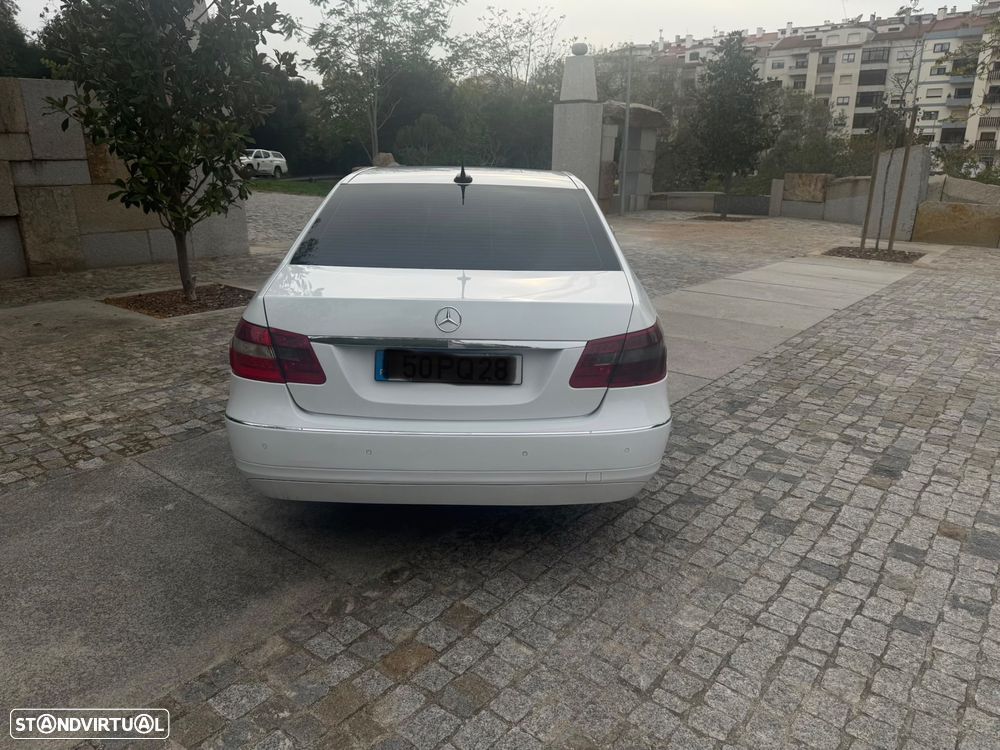 Mercedes-Benz E 200 CDi Elegance Aut. - 11