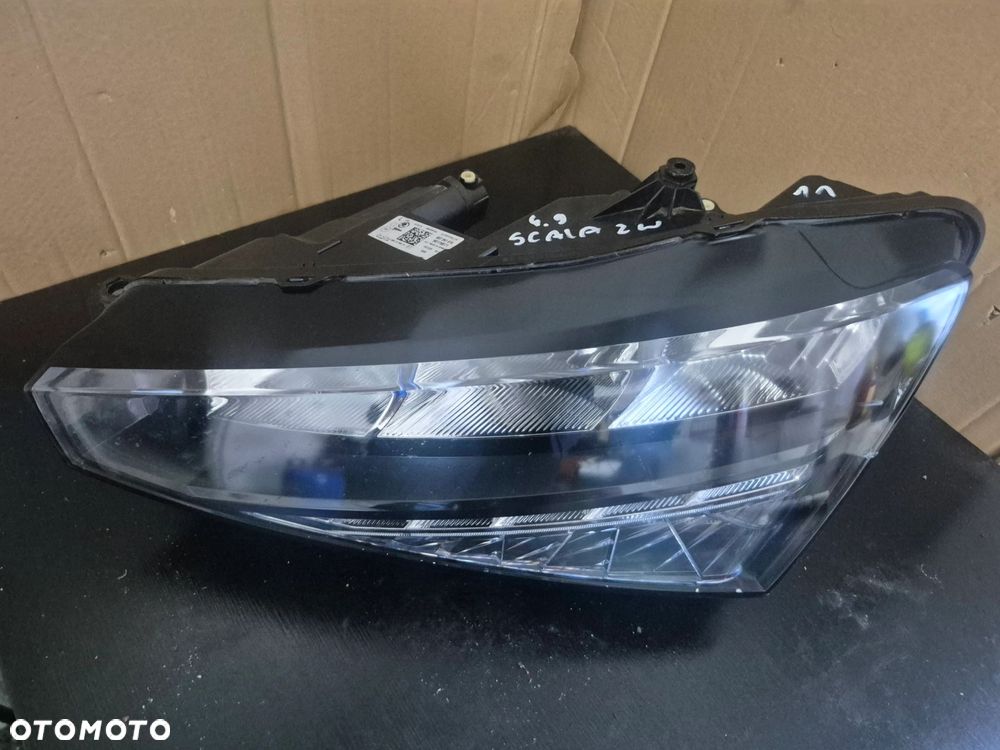 Lampa Skoda Scala Zwykła Led Po 2019r. Przód Lewa - 1