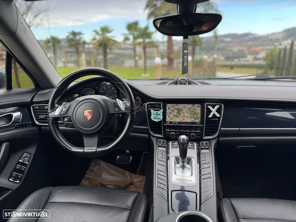 Porsche Panamera 4 PDK Platinum Edition - 7