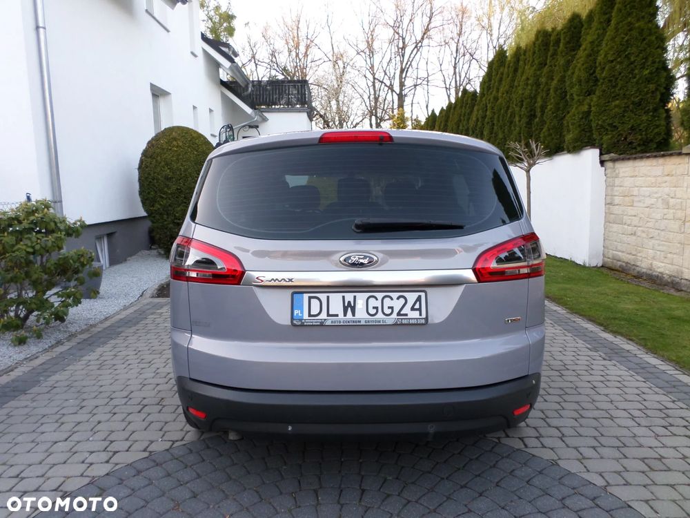 Ford S-Max 2.0 TDCi Trend - 11