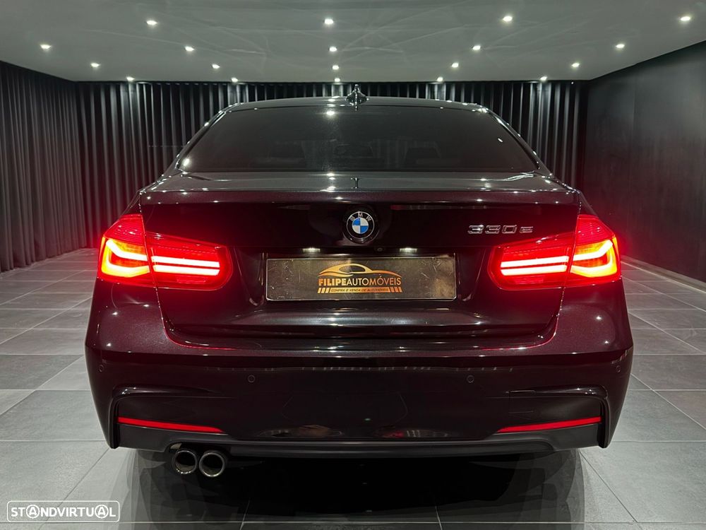 BMW 330 e iPerformance Pack M - 7
