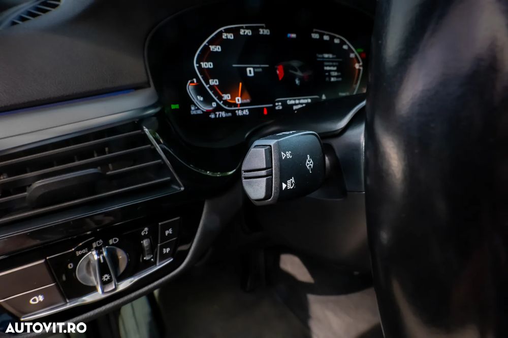 BMW Seria 5 - 28