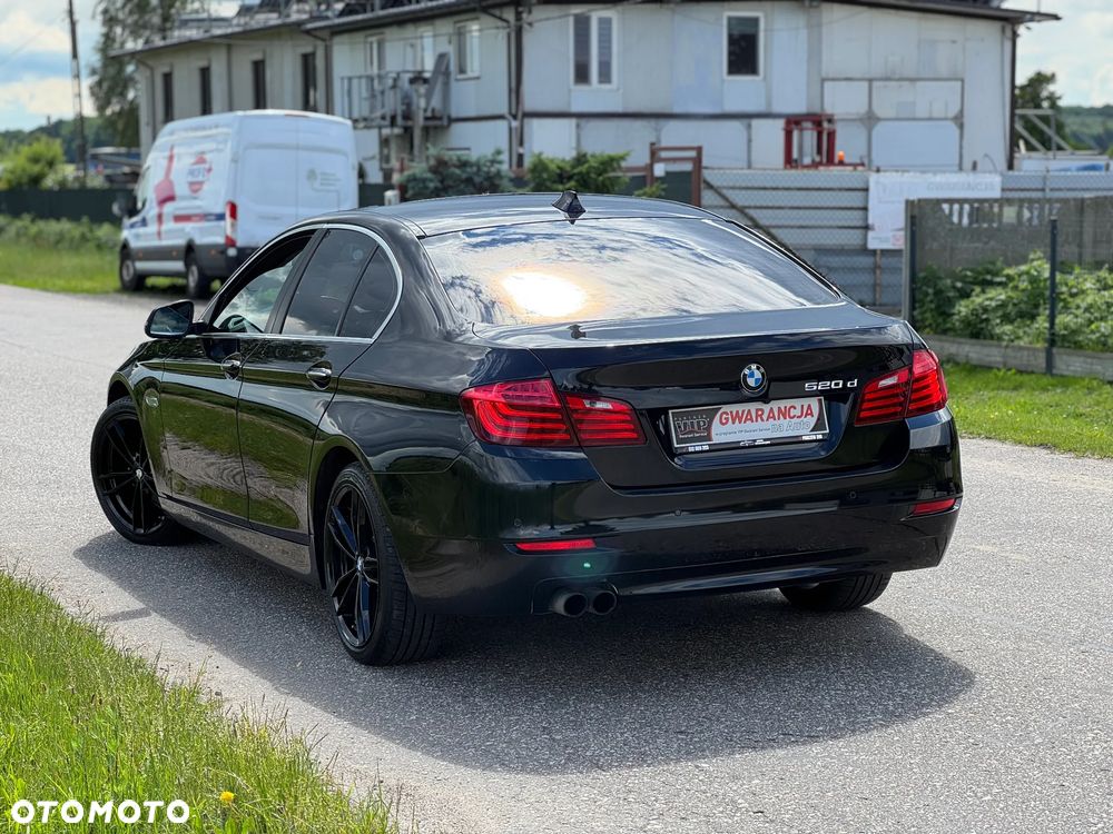 BMW Seria 5 520d Luxury Line - 15