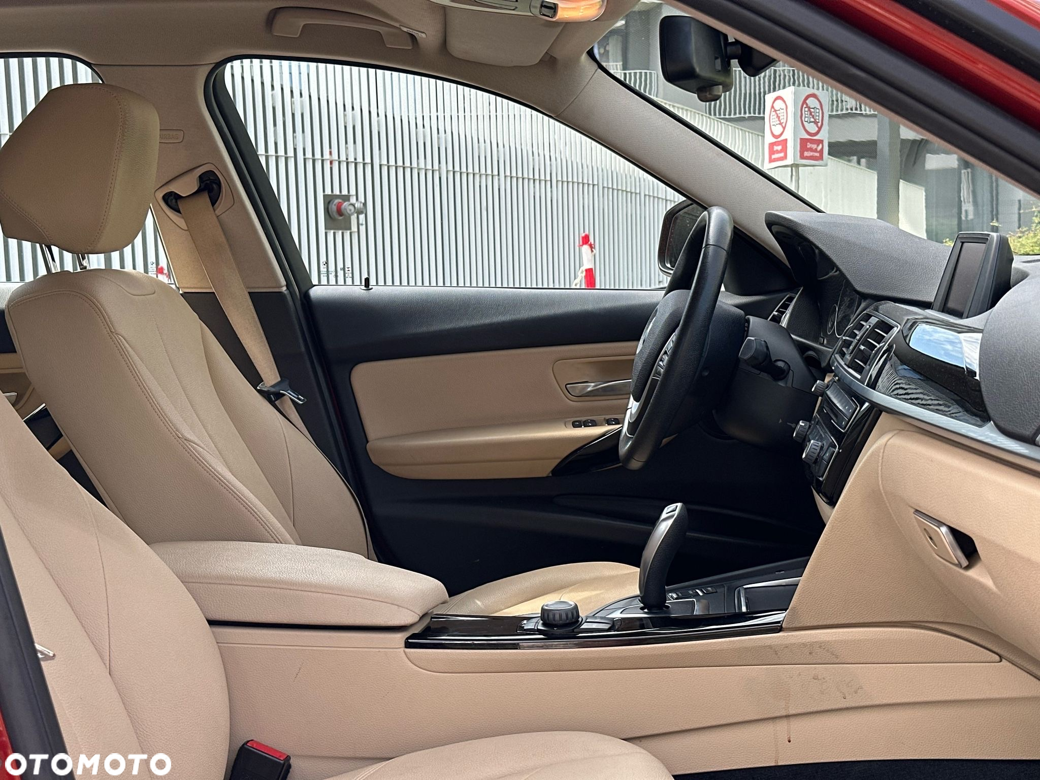 BMW Seria 3 320i GPF Advantage - 19