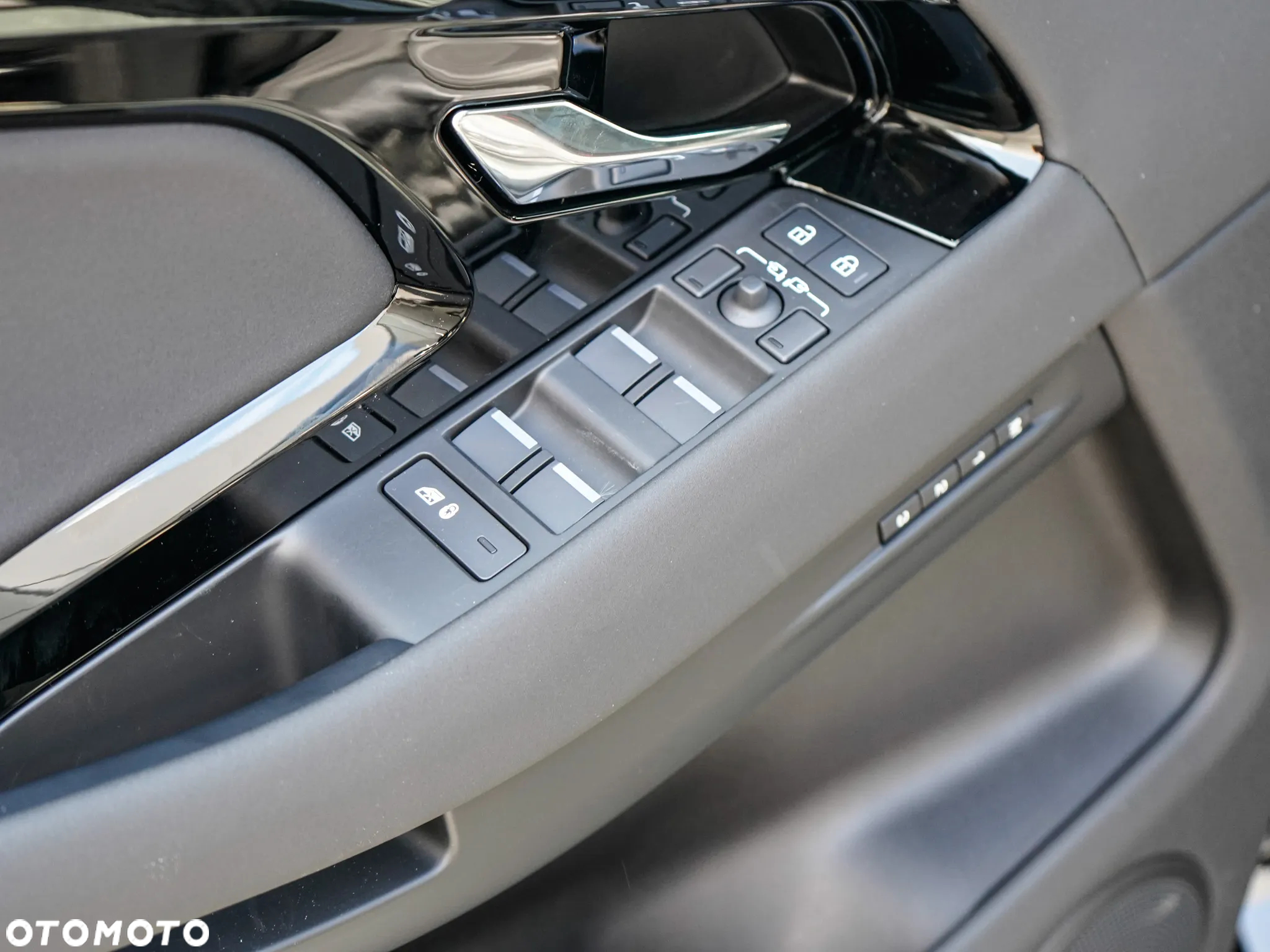 Land Rover Range Rover Evoque D165 S - 14