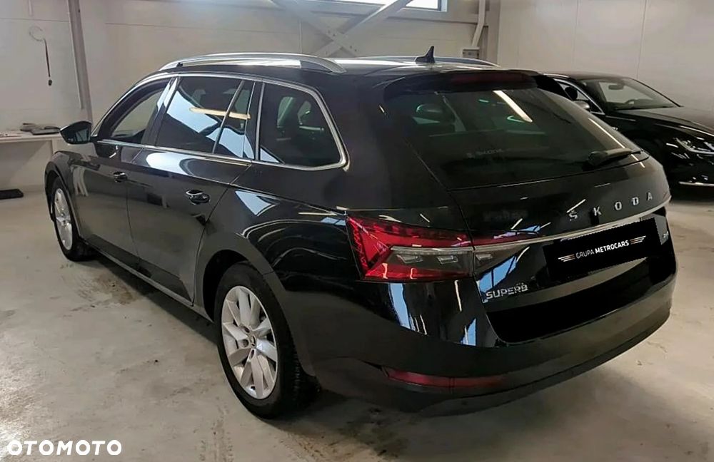 Skoda Superb 2.0 TDI SCR 4x4 Style DSG - 5