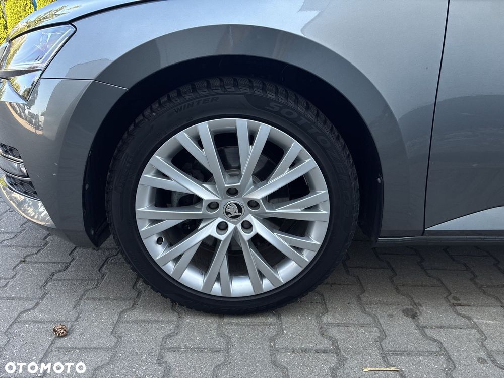 Skoda Superb 2.0 TSI Style DSG - 21